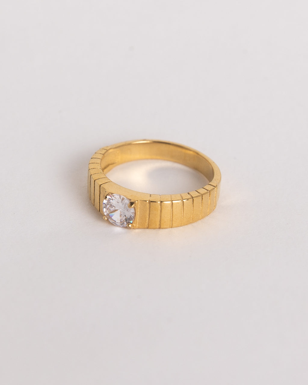EVALEANA RING