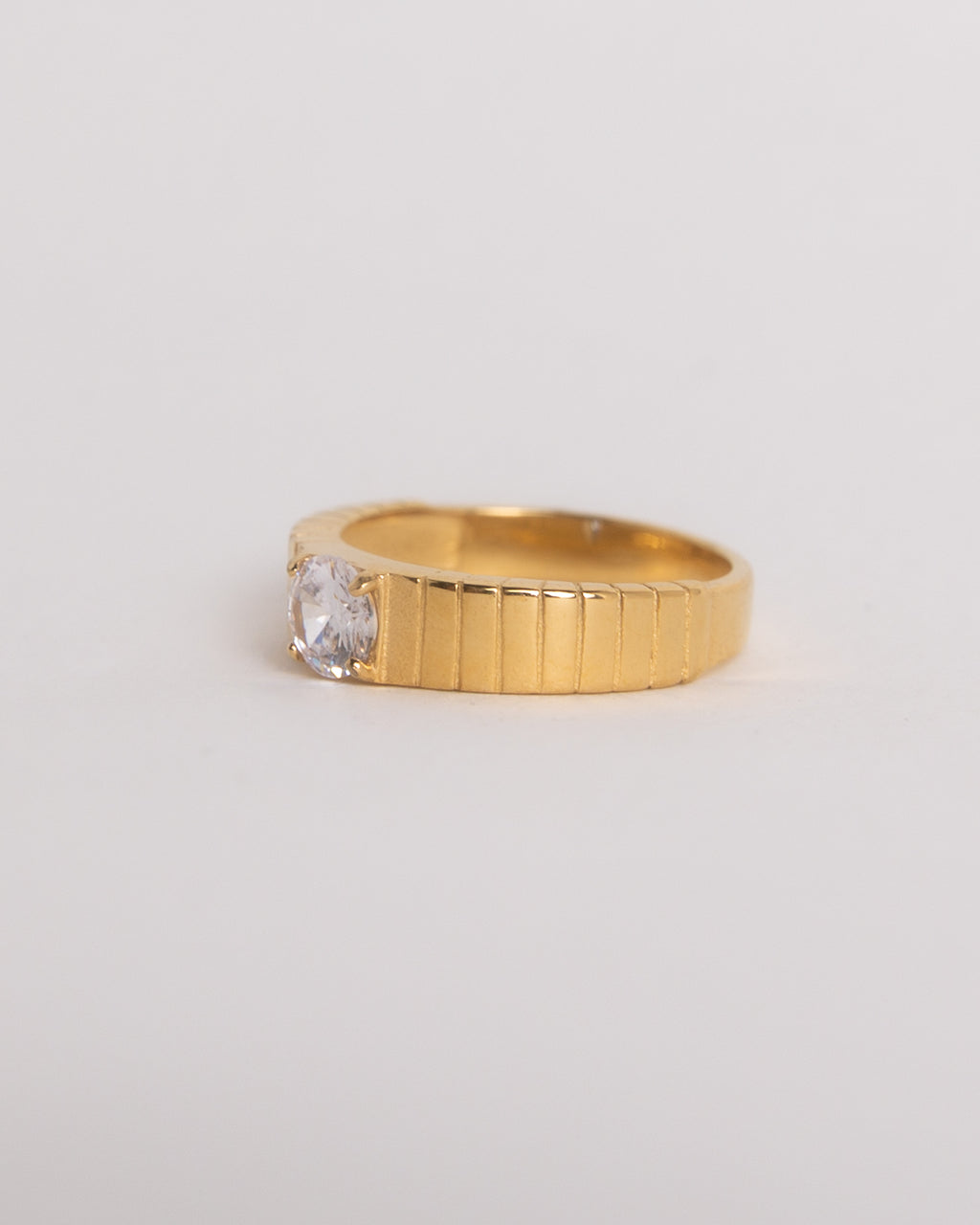 EVALEANA RING