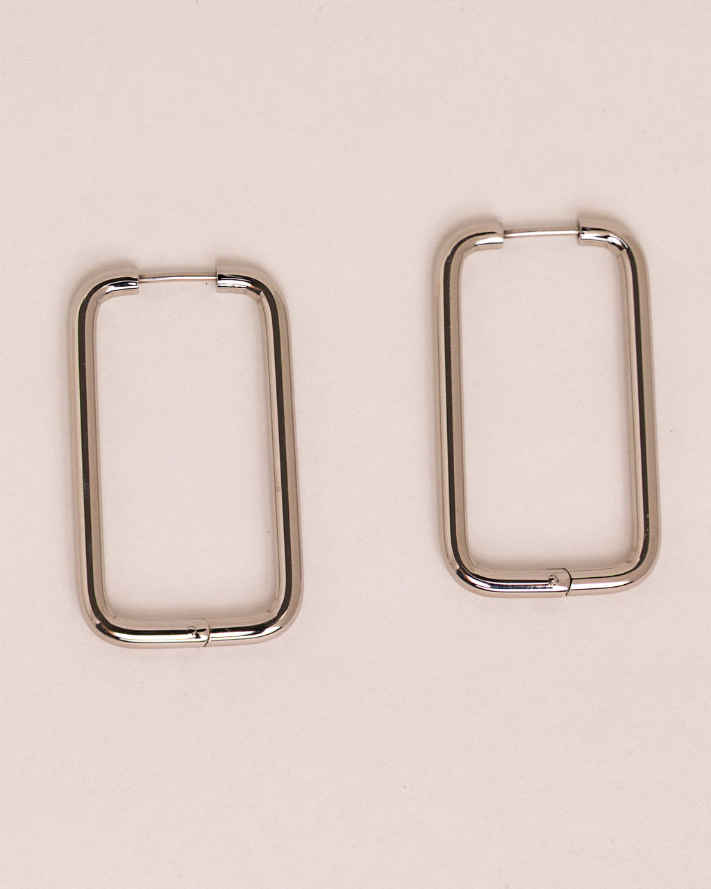 BOLD STATEMENT EARRINGS