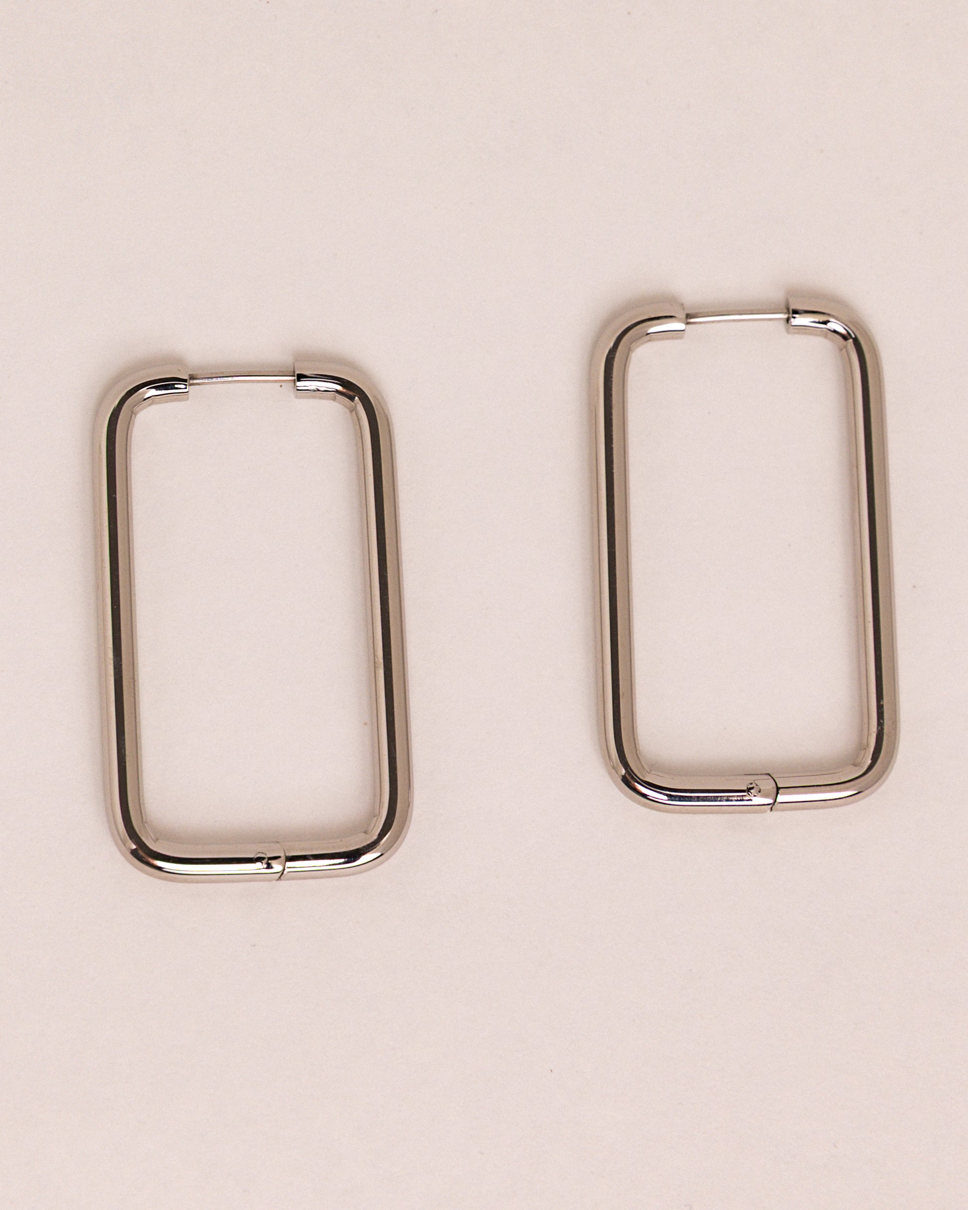 BOLD STATEMENT EARRINGS