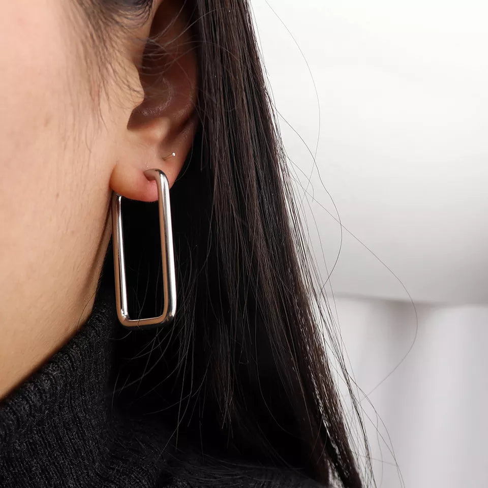 BOLD STATEMENT EARRINGS