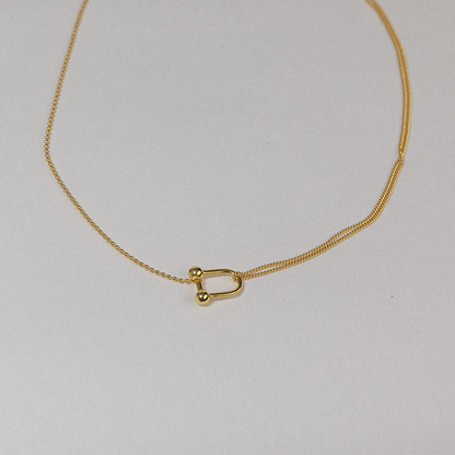 STIRRUP PENDANT NECKLACE